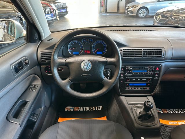 Volkswagen Passat*SZHZ*KLIMAAUTOMATIK*TÜV 092028*