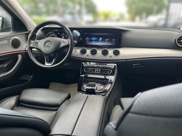 Mercedes E 250 - 8