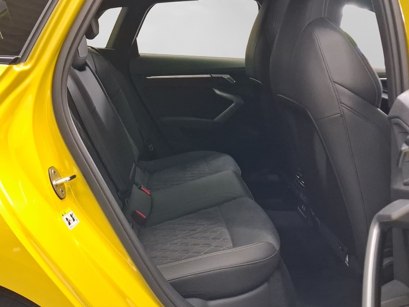 Audi A3 Sportback TFSIe 2x S LINE PANO MATRIX ALCANTA foto 6