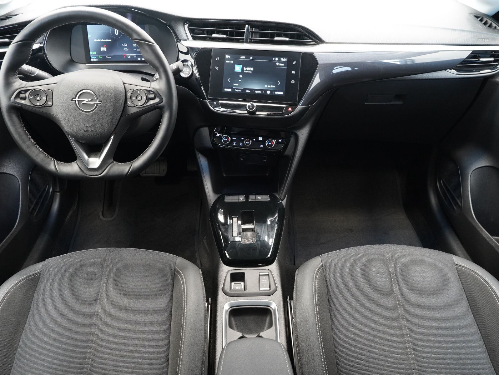 Fahrzeugabbildung Opel Corsa F e Elegance LED/CARPLAY/DAB/11KW