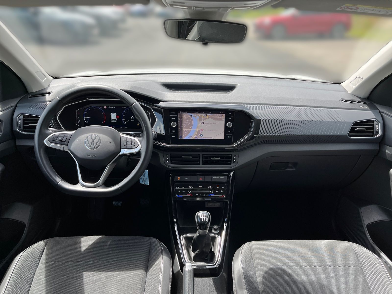 Volkswagen T-Cross - Bild 11