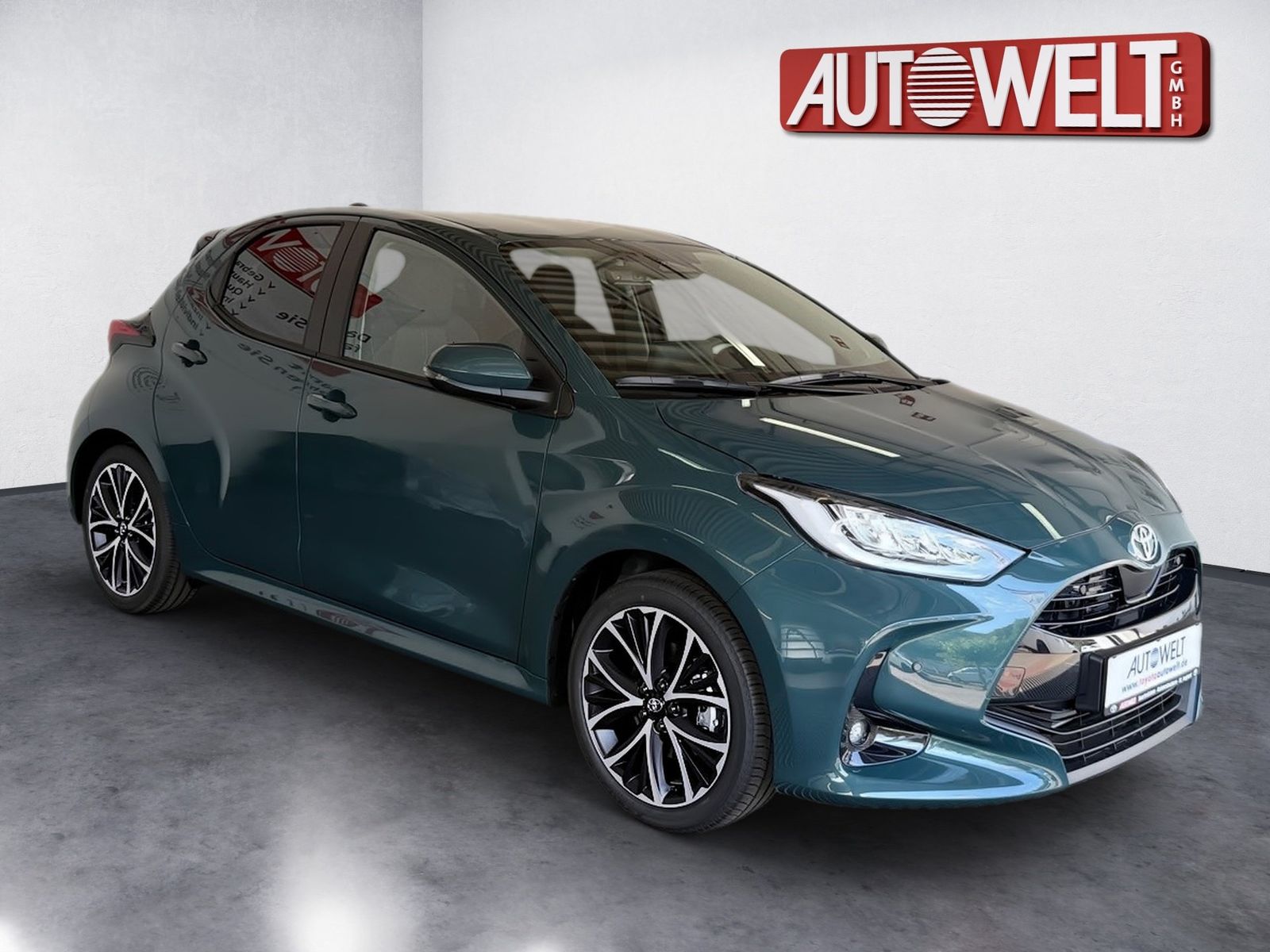 Fahrzeugabbildung Toyota Yaris 1.5 Teamplayer Kamera,LED,ACC,PDC