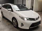 Toyota Auris Comfort 1,4-l-D-4D - Toyota Auris mit Schiebedach