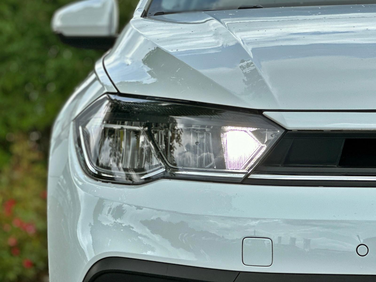 Volkswagen Polo VI  1.0 Life KAMERA SITZHZ NAVI ALLSEASON