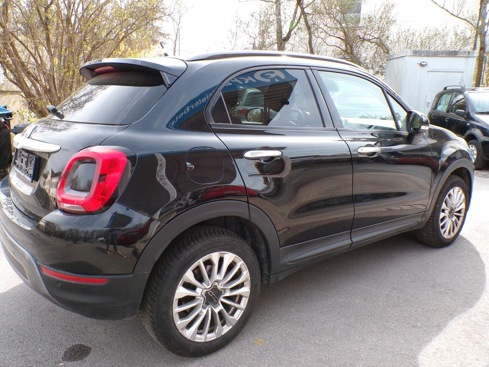 Fiat 500X Cross,Navi,LED