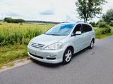 Toyota Avensis Verso 2.0 D-4D Klima / 7-Sitze - Toyota Avensis Verso