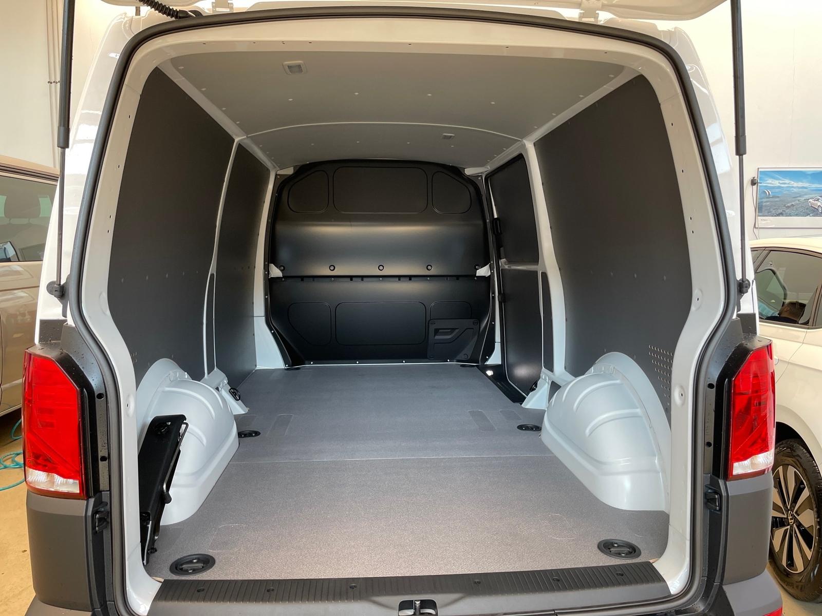 Volkswagen T6.1 Transporter Kasten 2.0 TDI LR *ACC*KAMERA*