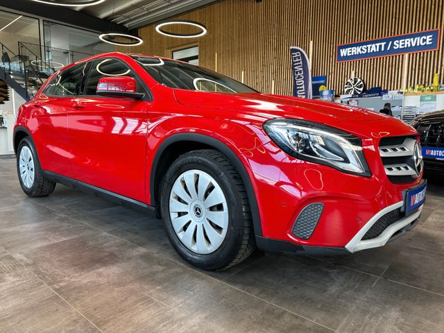 Mercedes-Benz GLA 200 *ACC*PDC*NAVI*TOTWINKEL*KLIMA*LED*