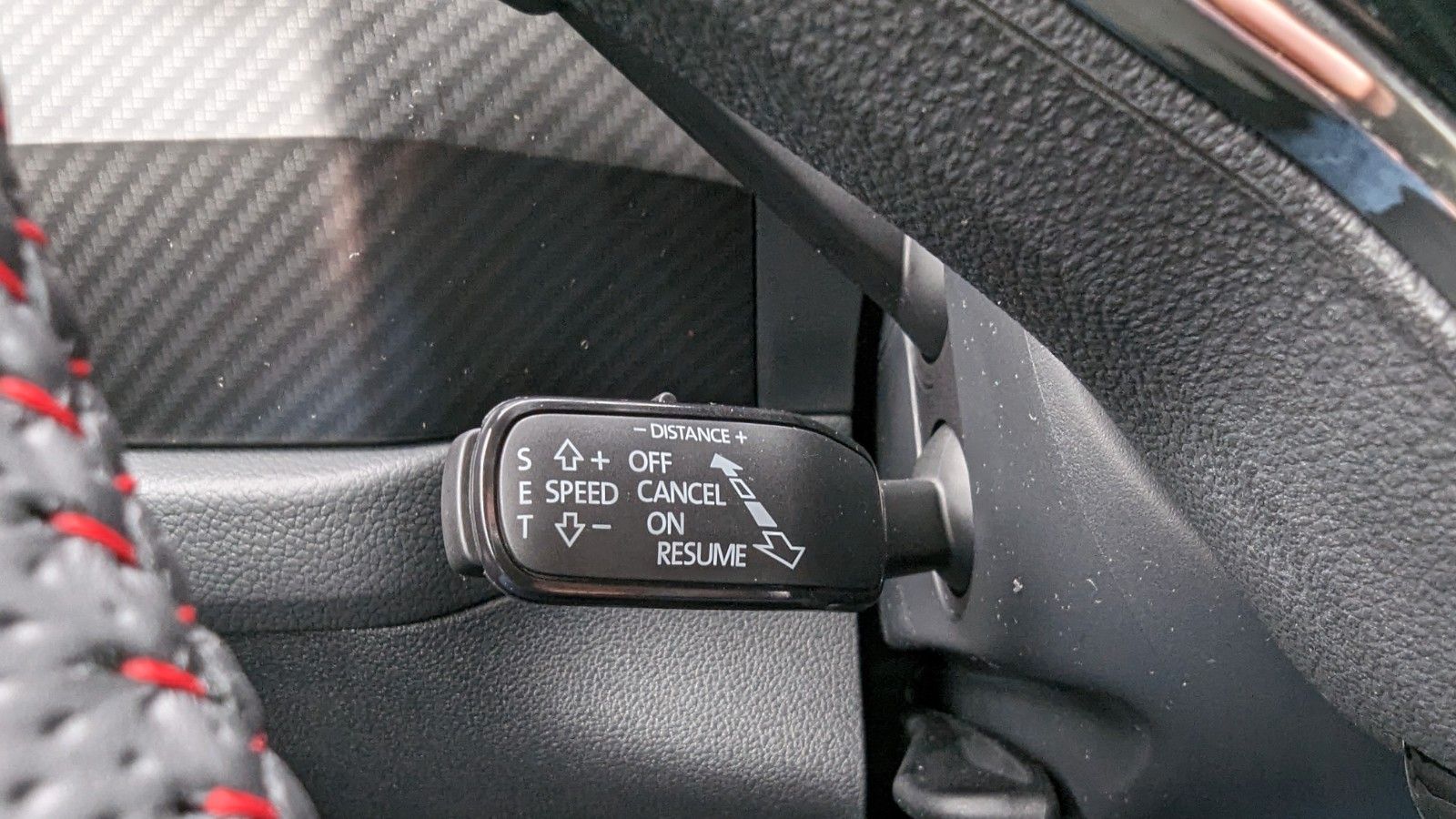 Fahrzeugabbildung SKODA Kodiaq RS 4x4 LED STANDHEIZUNG NAVI PANO