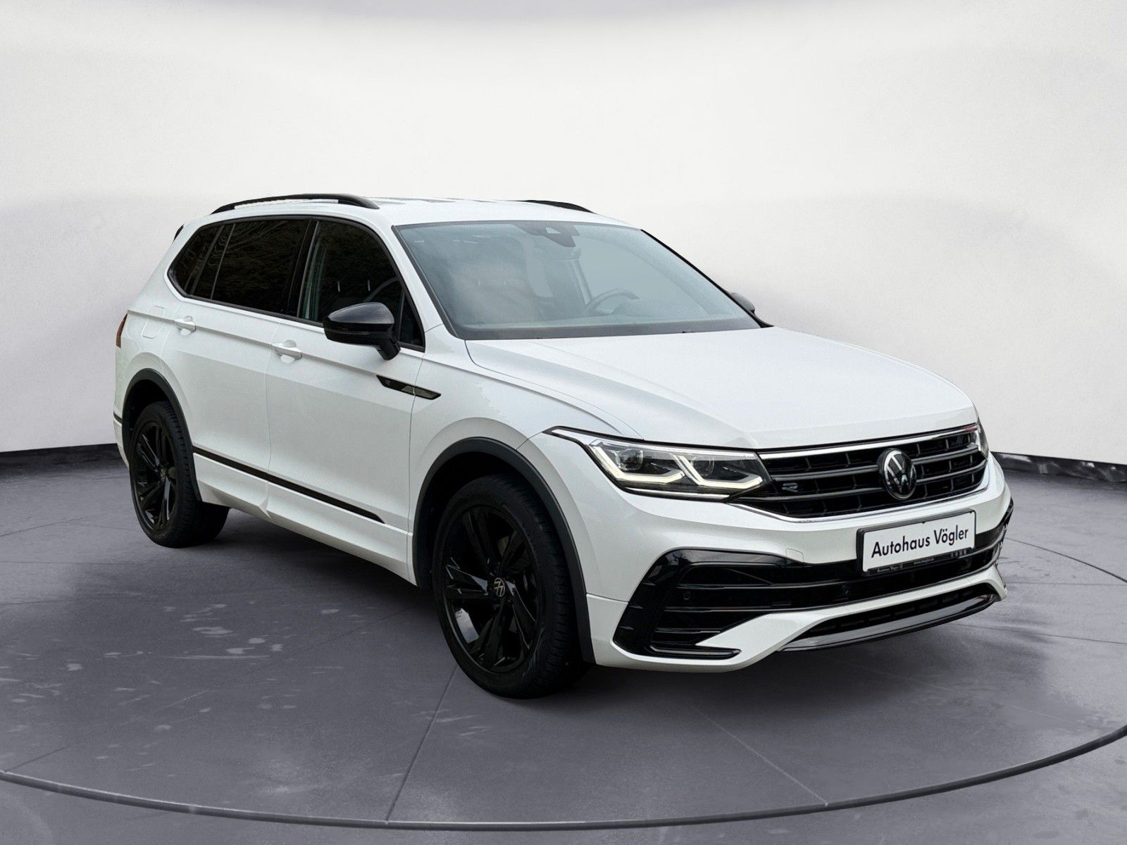 Tiguan Allspace R-Line