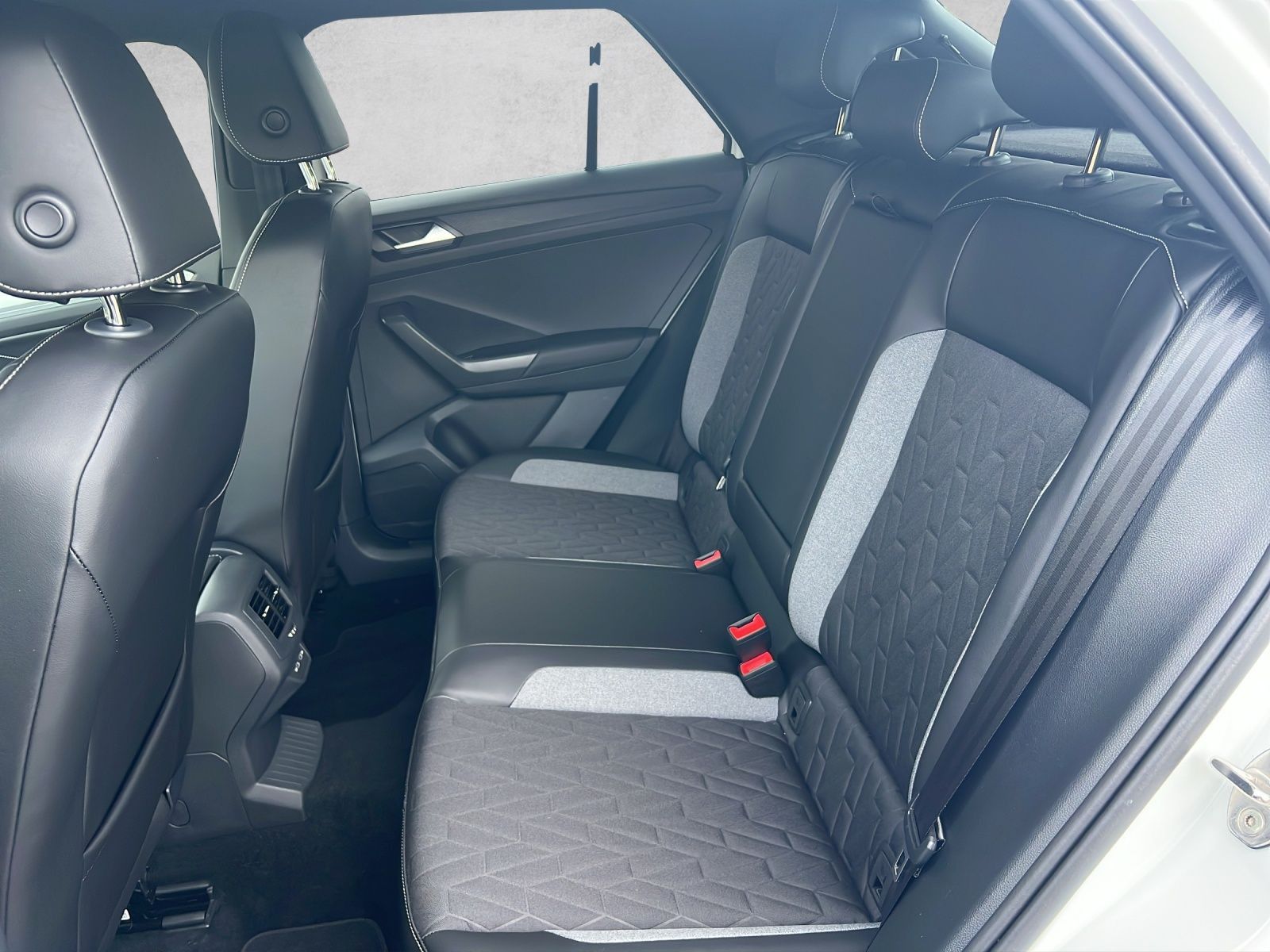 T-Roc Goal 2.0 TDI AHK*Navi*LED