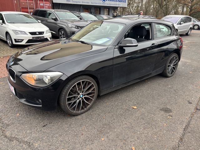 BMW 114 Baureihe NAVI SITZHEIZ. 19 ZOLL ALU MULTI !!