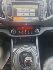 KIA Sportage - 12
