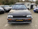 Mazda 121 / Faltdach - Mazda 121 mit Benzin-Antrieb