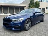 BMW 530d Touring M-Sport AHK 360 Kamera H/K HUD - BMW: Blau, Alcantara, Soundsystem, Kombi