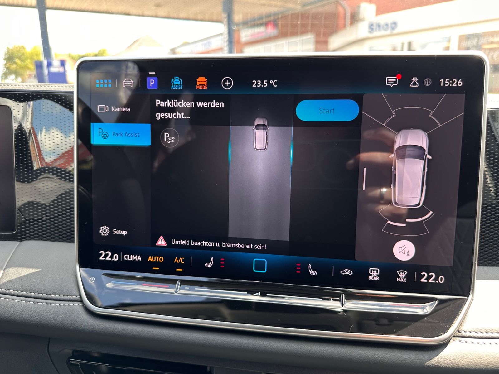 Fahrzeugabbildung Volkswagen Tiguan 1.5 eTSI Life DSG ACC/LED/RFK/SHZG