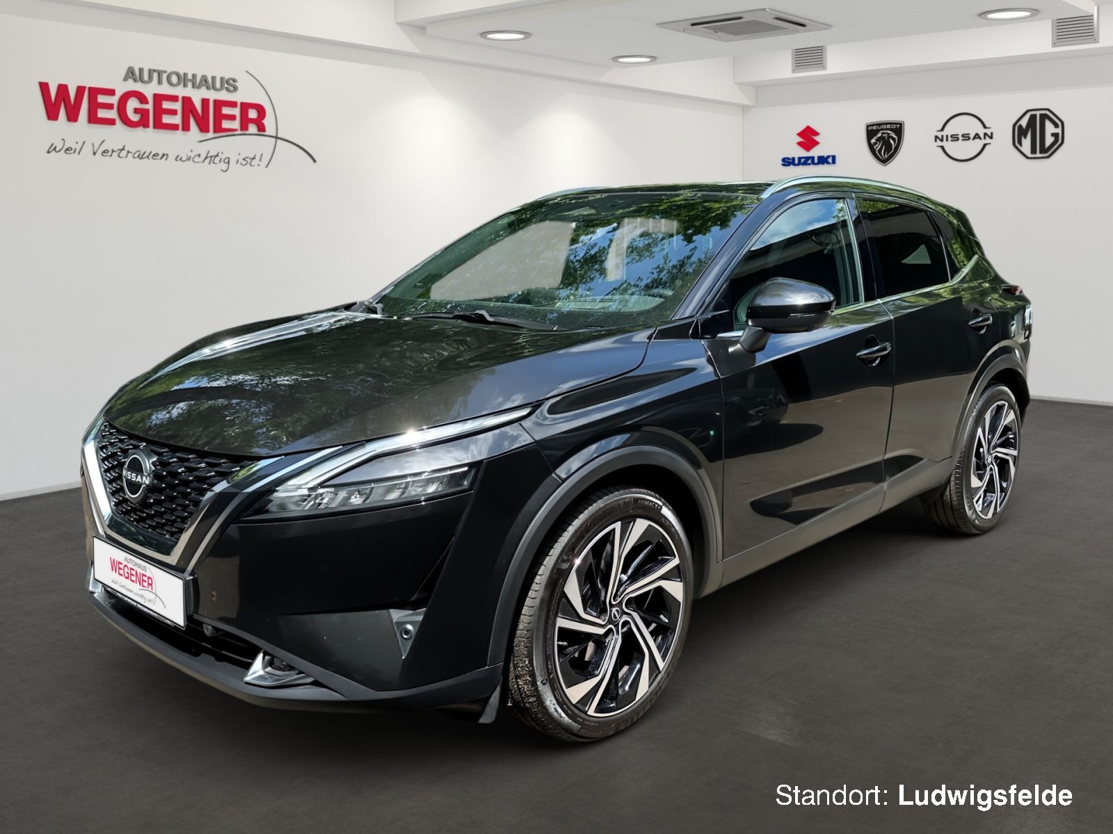 Nissan Qashqai Tekna+ 1.3 AT - PANO HUD 360CAM BOSE
