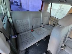 VW T5 Caravelle 9 Sitzer 1.9TDI 105PS AHK HU NEU!! VW T5 Caravelle 9 Sitzer 1.9TDI 105PS AHK HU NEU!!