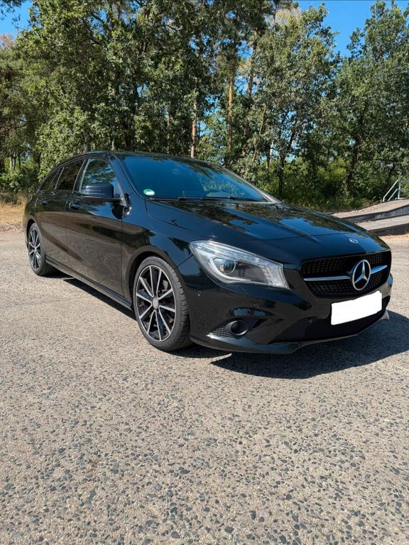 Image of Mercedes-Benz CLA 200 Shooting Brake