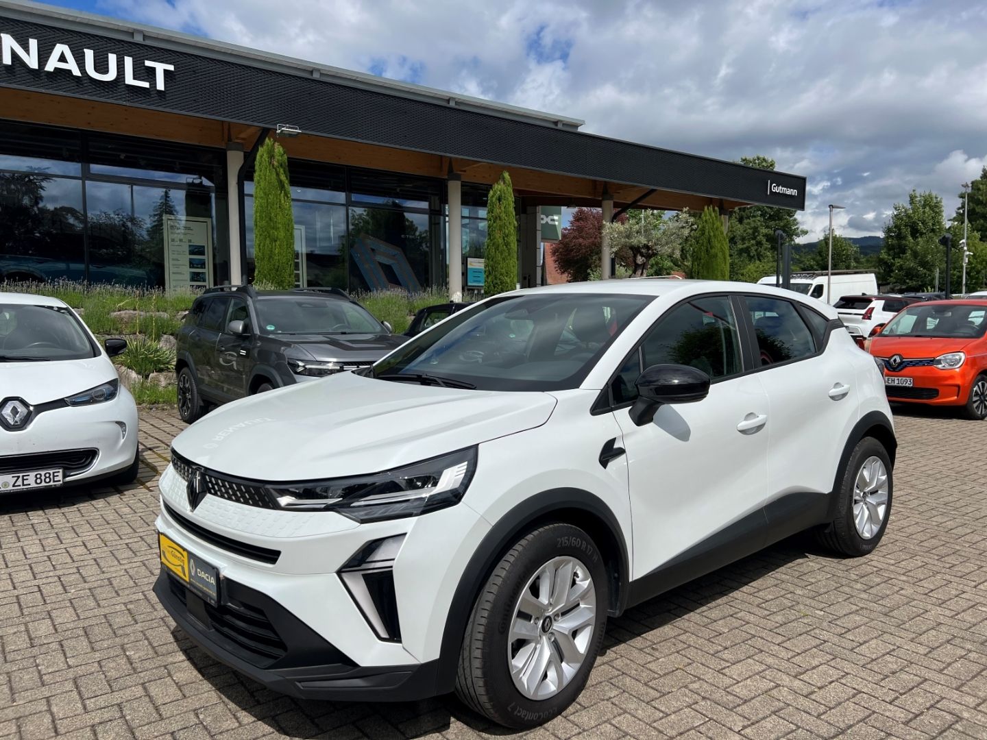 Fahrzeugabbildung Renault Captur II Evolution TCe90 KLIMA LED DAB PDC MULT
