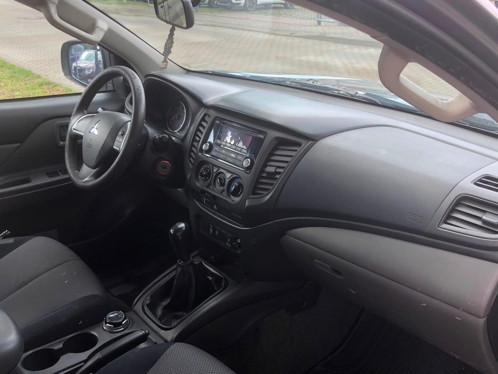 Mitsubishi L200 Basis Doppelkabine 4WD