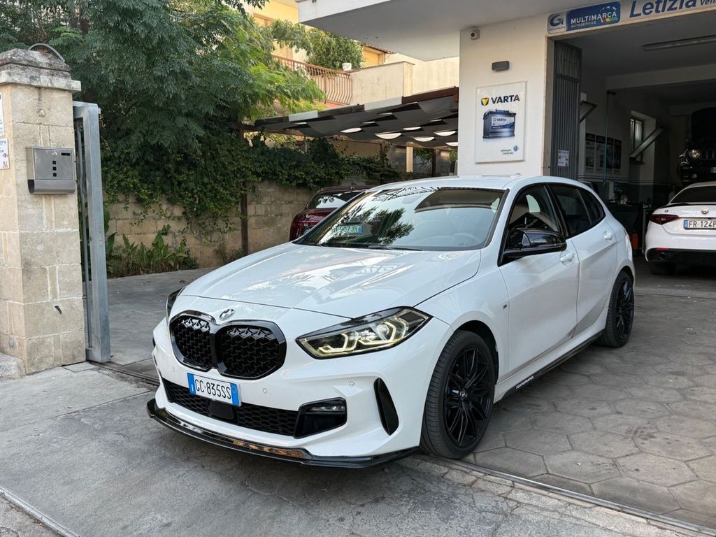 Image of BMW 118