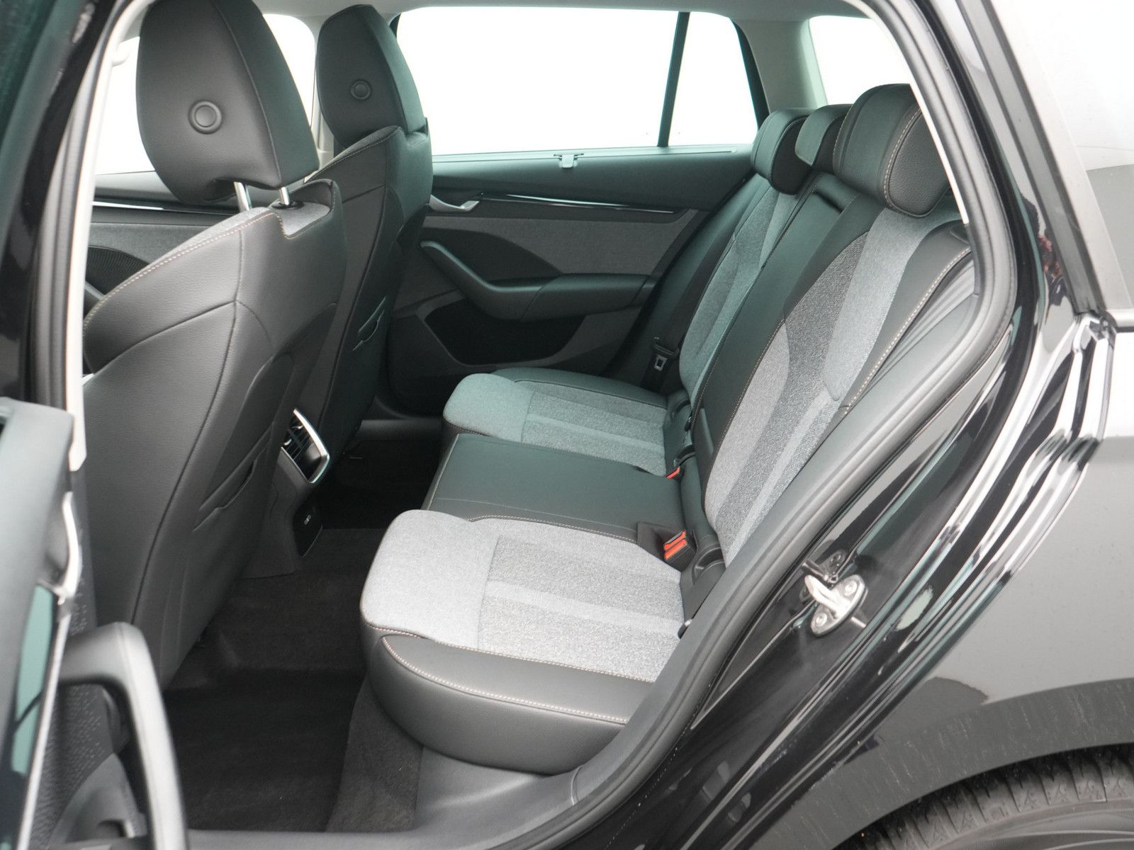 Skoda Octavia - Bild 15