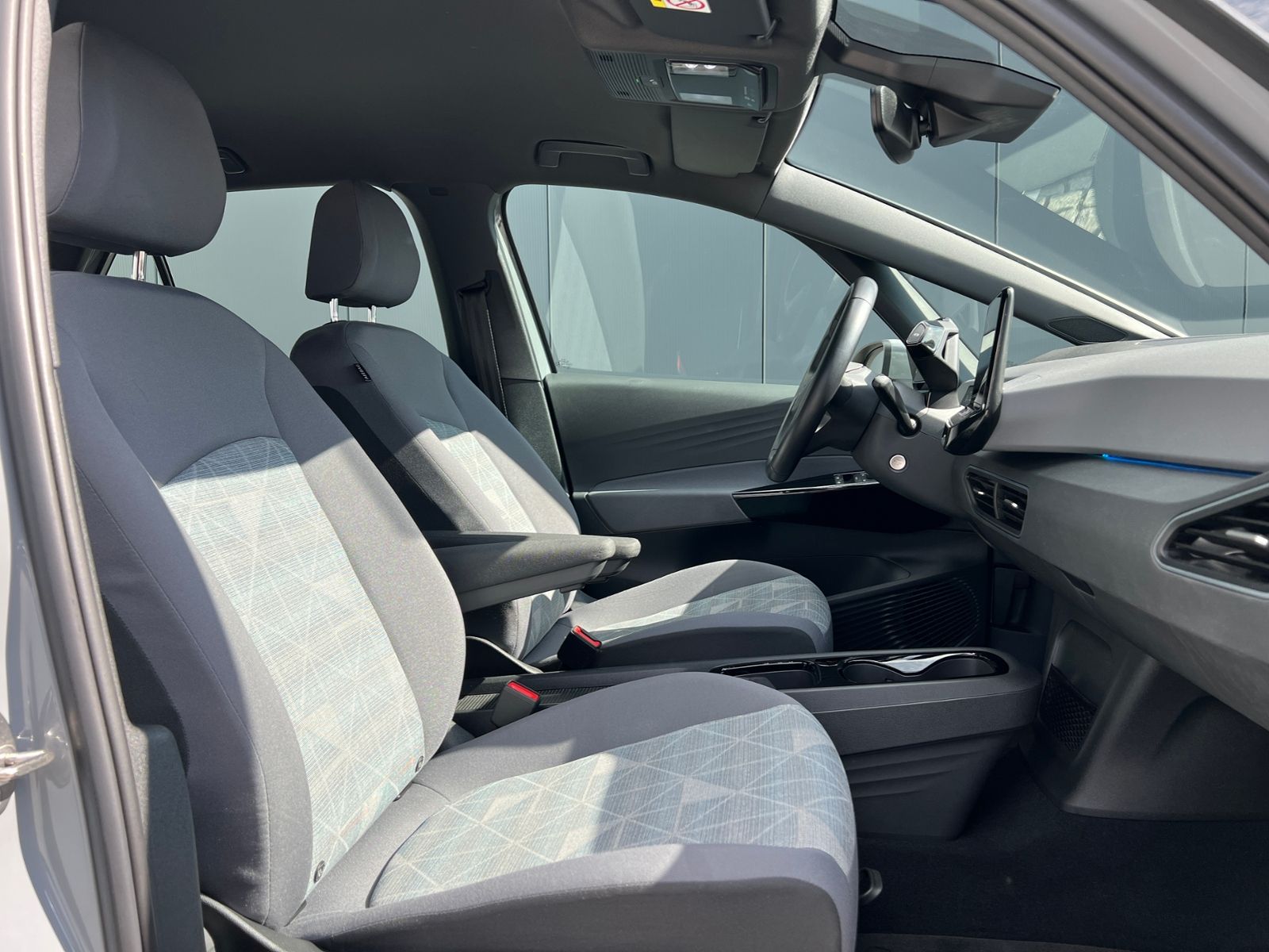 Fahrzeugabbildung Volkswagen ID.3 Pro Performance Life *Navi, LED, ACC*