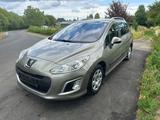 Peugeot 308 Kombi 1.6 E-HDI Panoramadach/EURO 5