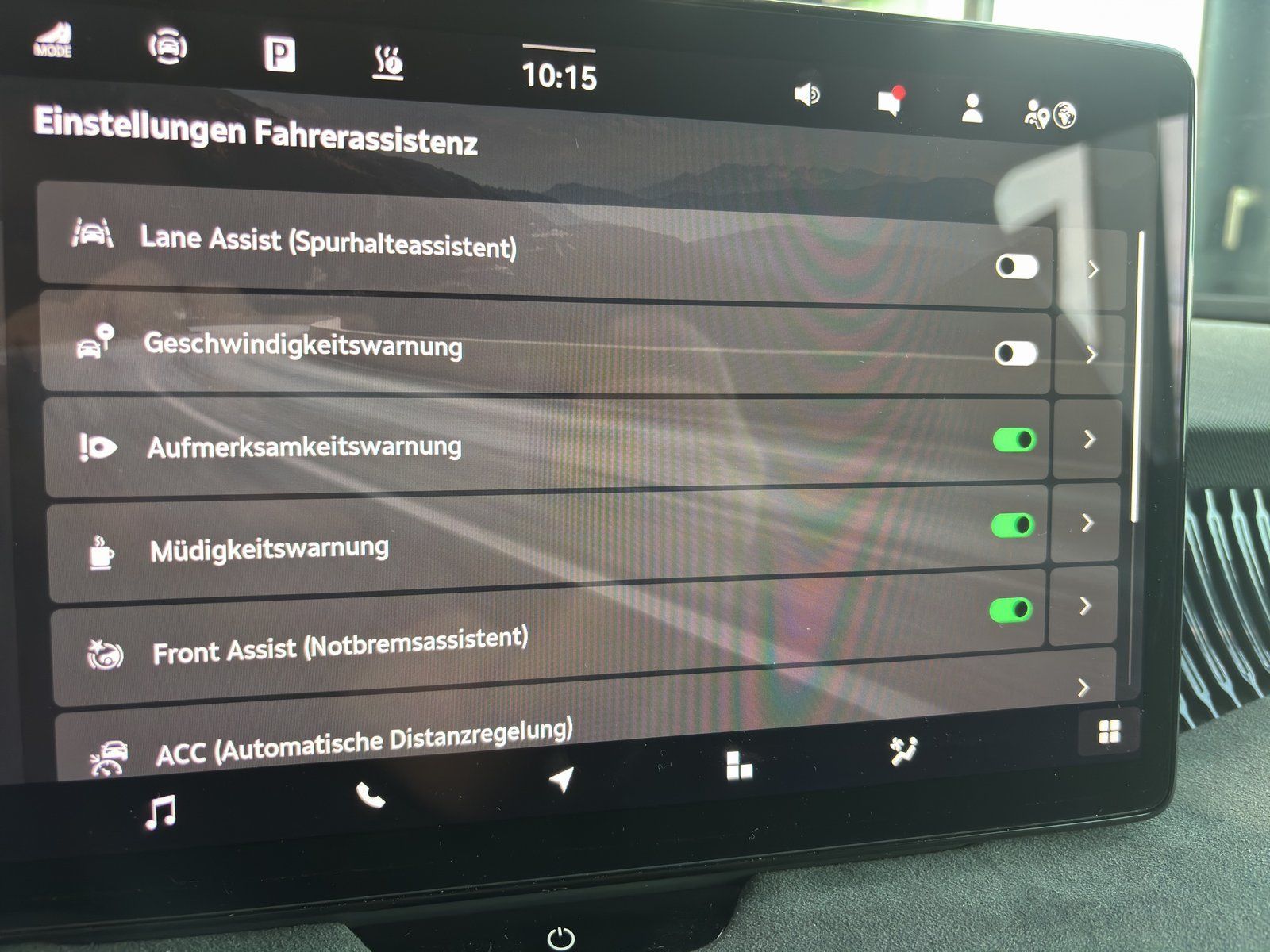 Fahrzeugabbildung SKODA Superb Combi Sportline 2,0 TDI 142 kW DSG 4x4
