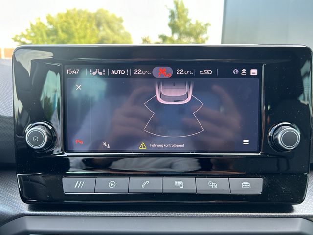 Leon Sportstourer 2.0TDI KLIMA PDC SHZ LED