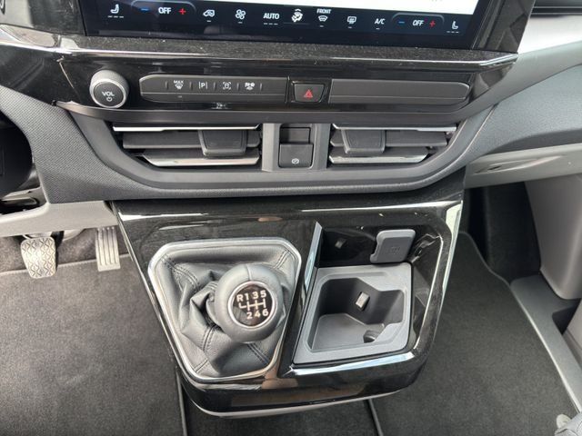 Fahrzeugabbildung Ford Tourneo Custom 2.0l 320 L1 Nugget Titanium Auf