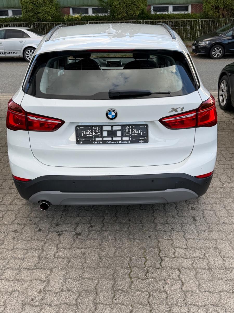 BMW X1 sDrive 18 d Advantage