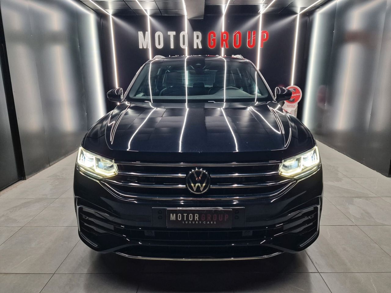 Volkswagen Tiguan 2.0 TDI 150 CV SCR DSG R-Line imagem 2