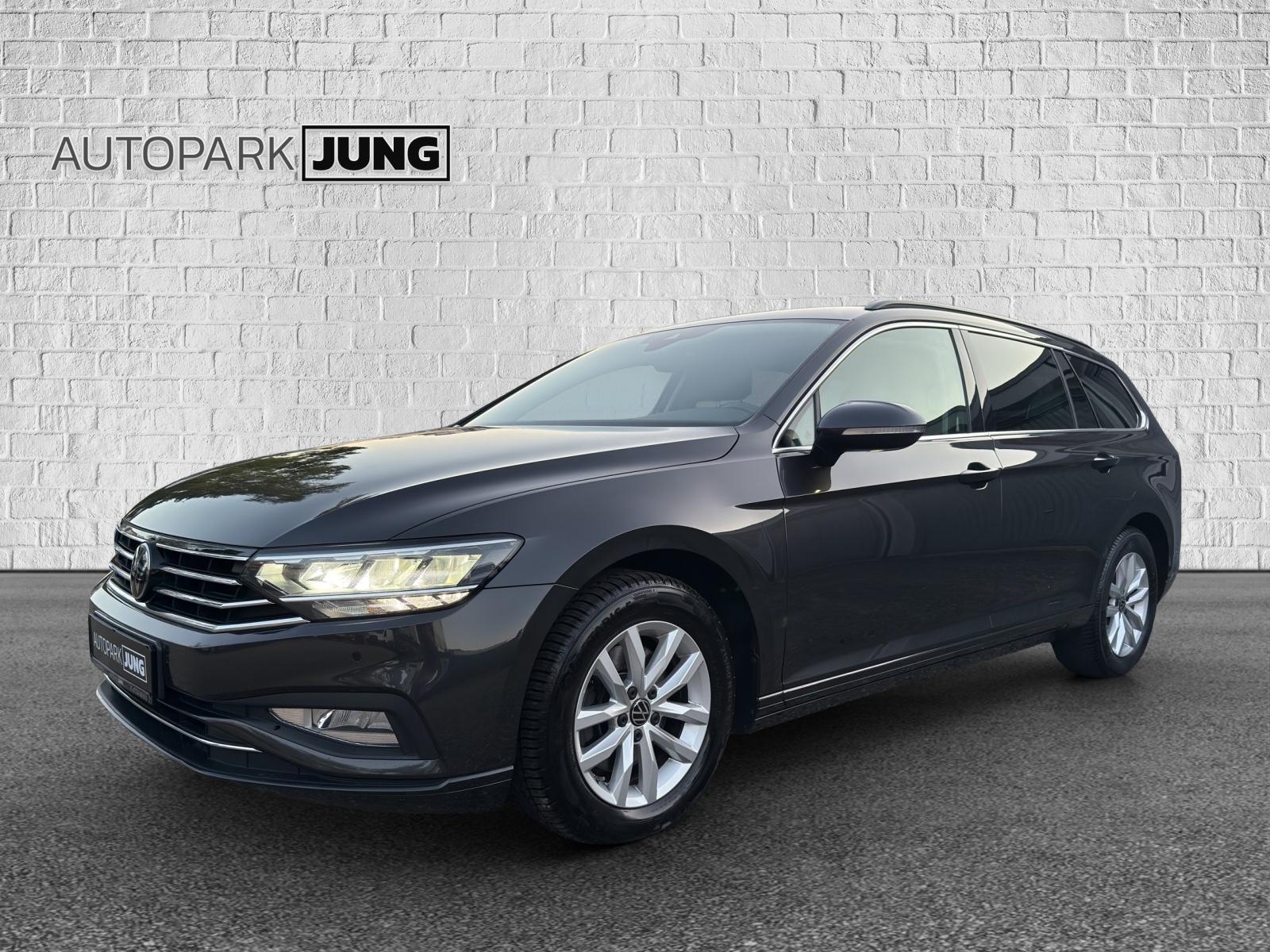 Volkswagen Passat Variant Business*1.Hand*Navi*ACC*PDC*SHZ*