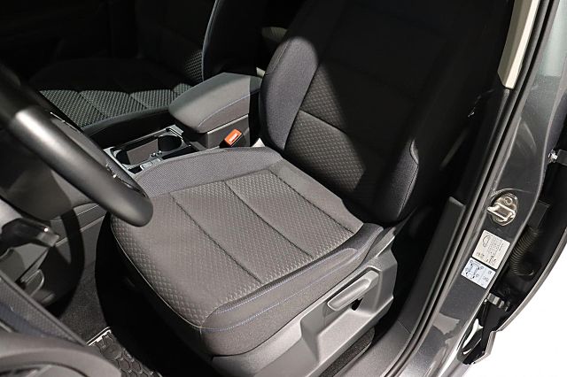 Touran United 1.5 l 150 PS TSI NAVI 7-SITZER SHZ