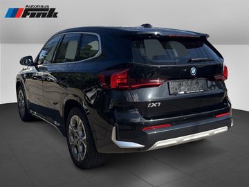BMW iX1 xDrive30 xLine DAB Parkassistent Shz