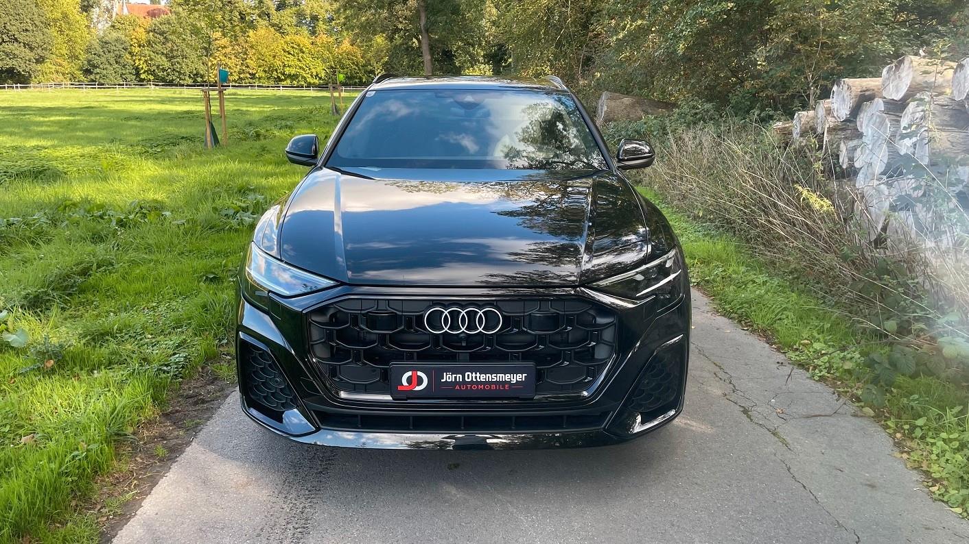 Audi Q8+S-LINE+23"+PANO+OPTIK PACK+LEDER-2300 KM!