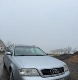 Audi A6 C5 Avant 2.4 V6  Checkheft, TÜV 0... - Audi A6 aus 1998: Kombi