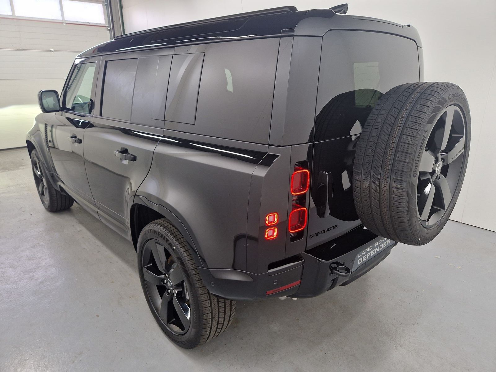 LAND ROVER Defender 110 D350 X-Dynamic HSE AHK 22-Zoll – Bild 2