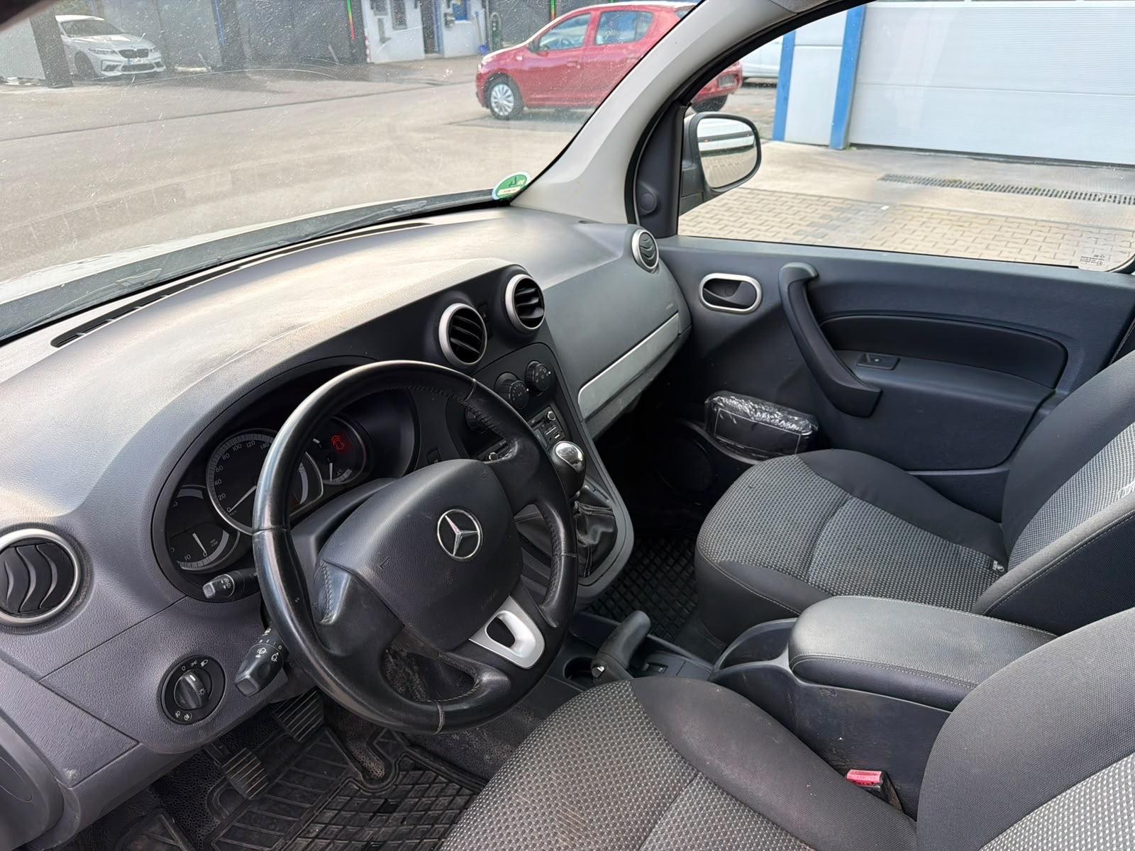 Mercedes-Benz Citan 2015 — photo 8