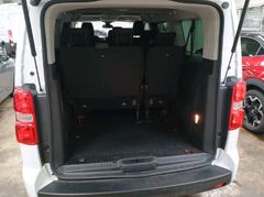 Fahrzeugabbildung Opel Zafira Life Tourer L 2.0D AT8 Modelljahr 2024
