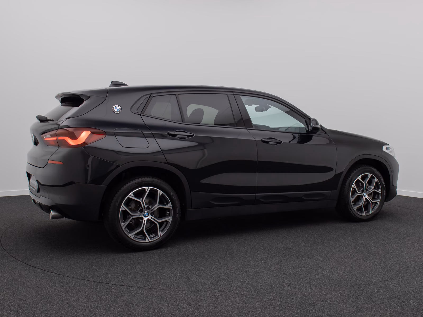 BMW X2 sD18d DAB Kamera DAB Sportsitz ParkAss 18Zoll, миниатюра 6