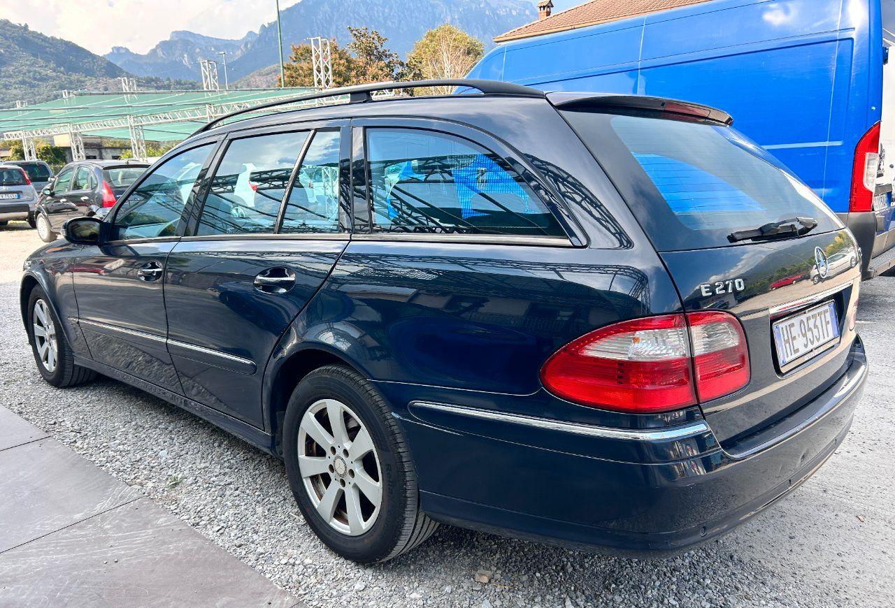 Mercedes-Benz E270 2004 — engine 2.685 cm³, 177 HP (130kW)