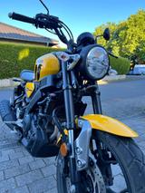 Yamaha XSR125 - YAMAHA XSR125