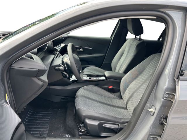 Peugeot 208 1.2 110 Allure KeyLess+LED+SHZ+LM+PDC+SpurH