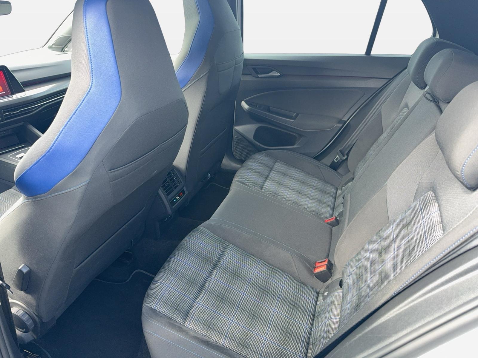 Volkswagen Golf VIII 1.4 TSI eHybrid DSG CarPlay AHK Pano, миниатюра 10