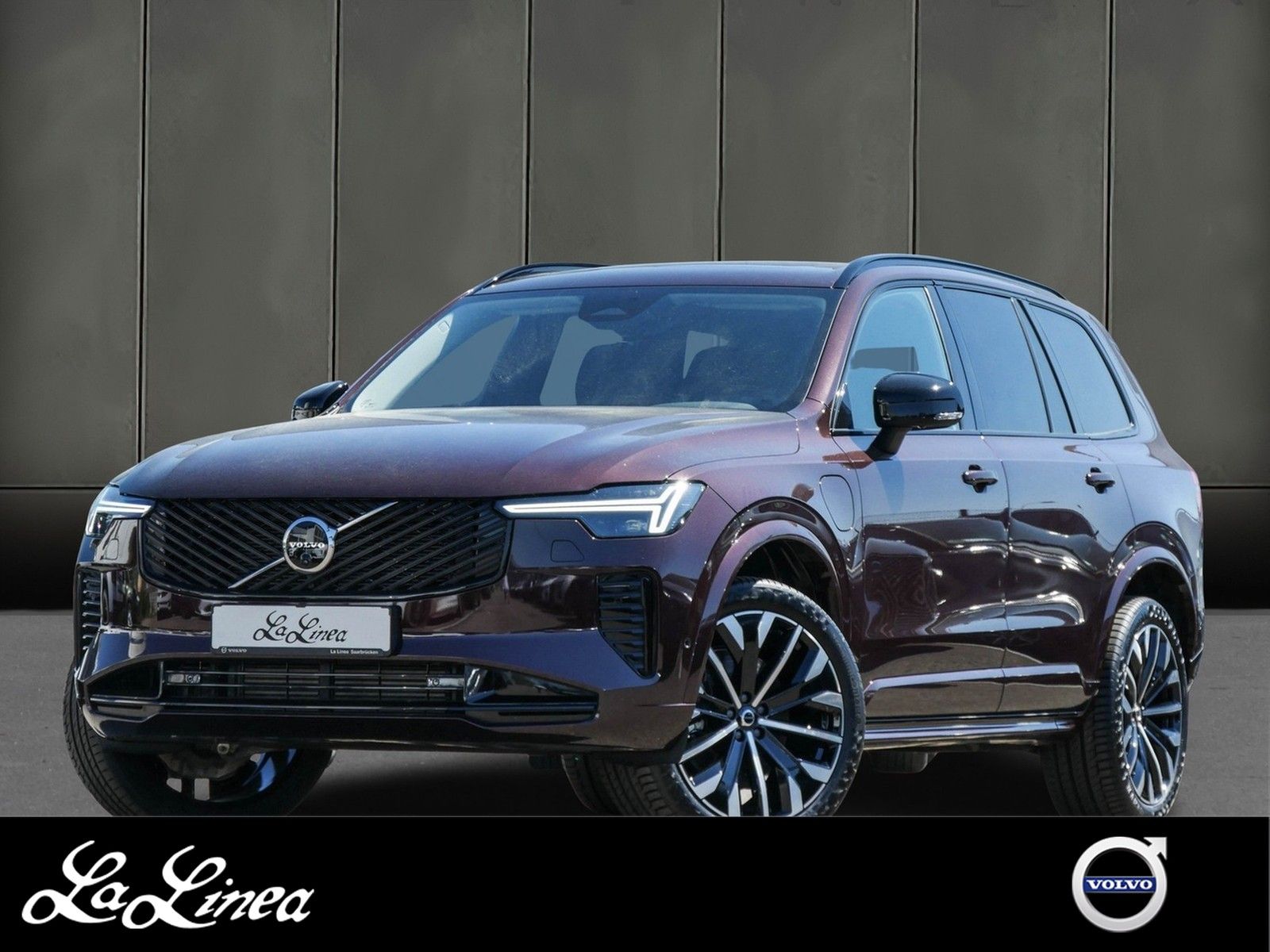 Volvo XC90 T8 Plus Dark Reskin 360° / Harman/Kardon