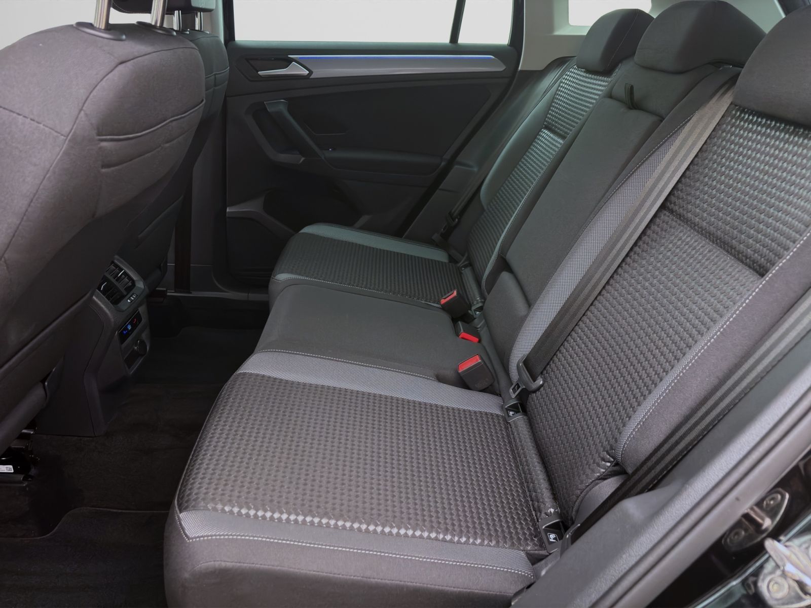 Volkswagen Tiguan - Bild 16