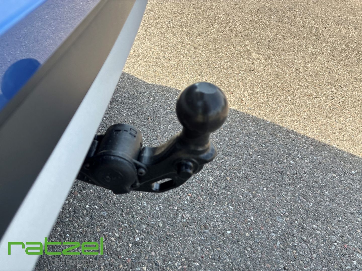 Fahrzeugabbildung Volkswagen T-Roc Style 1.5l eTSI DSG AHK+NAVI+IQ-Light
